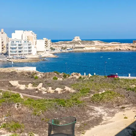 Sea View In Iz-zebbug *