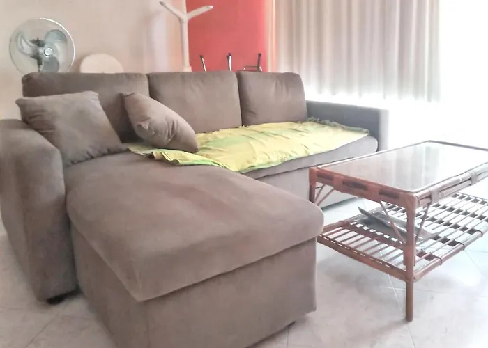 Sea View In Iz-zebbug Διαμέρισμα