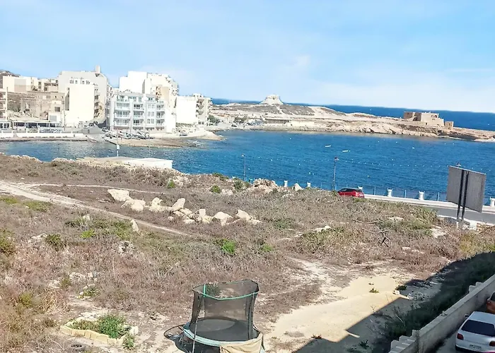 Διαμέρισμα Sea View In Iz-zebbug